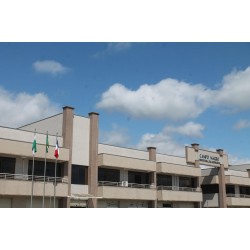 Com salário de R$ 16 mil, Prefeitura de Campo Magro abre PSS para duas vagas de Médico da Família